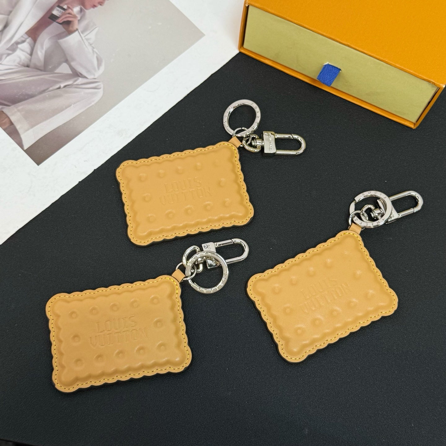 Mini cookie bagcharm