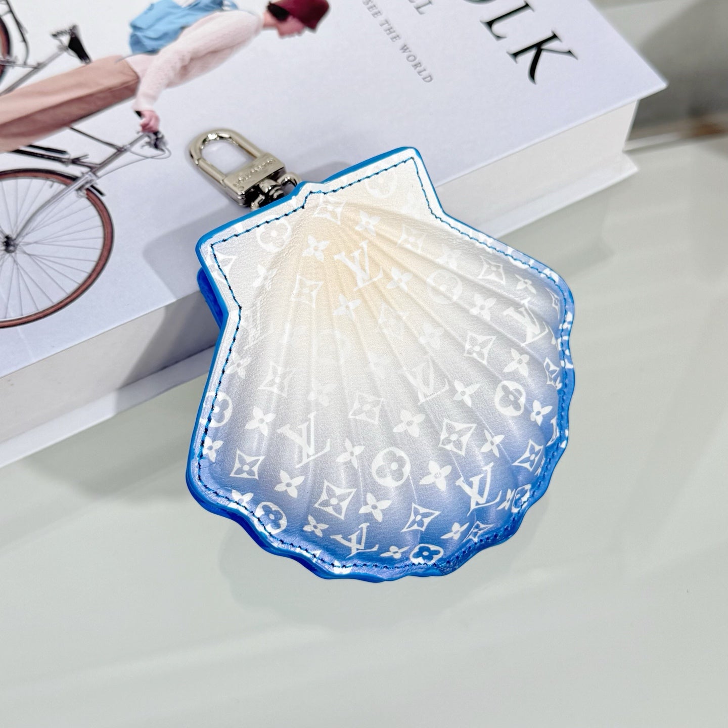 Mini shell bag charm