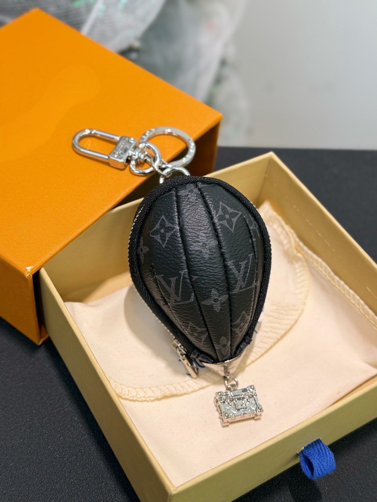 Mini hot air balloon bag charm