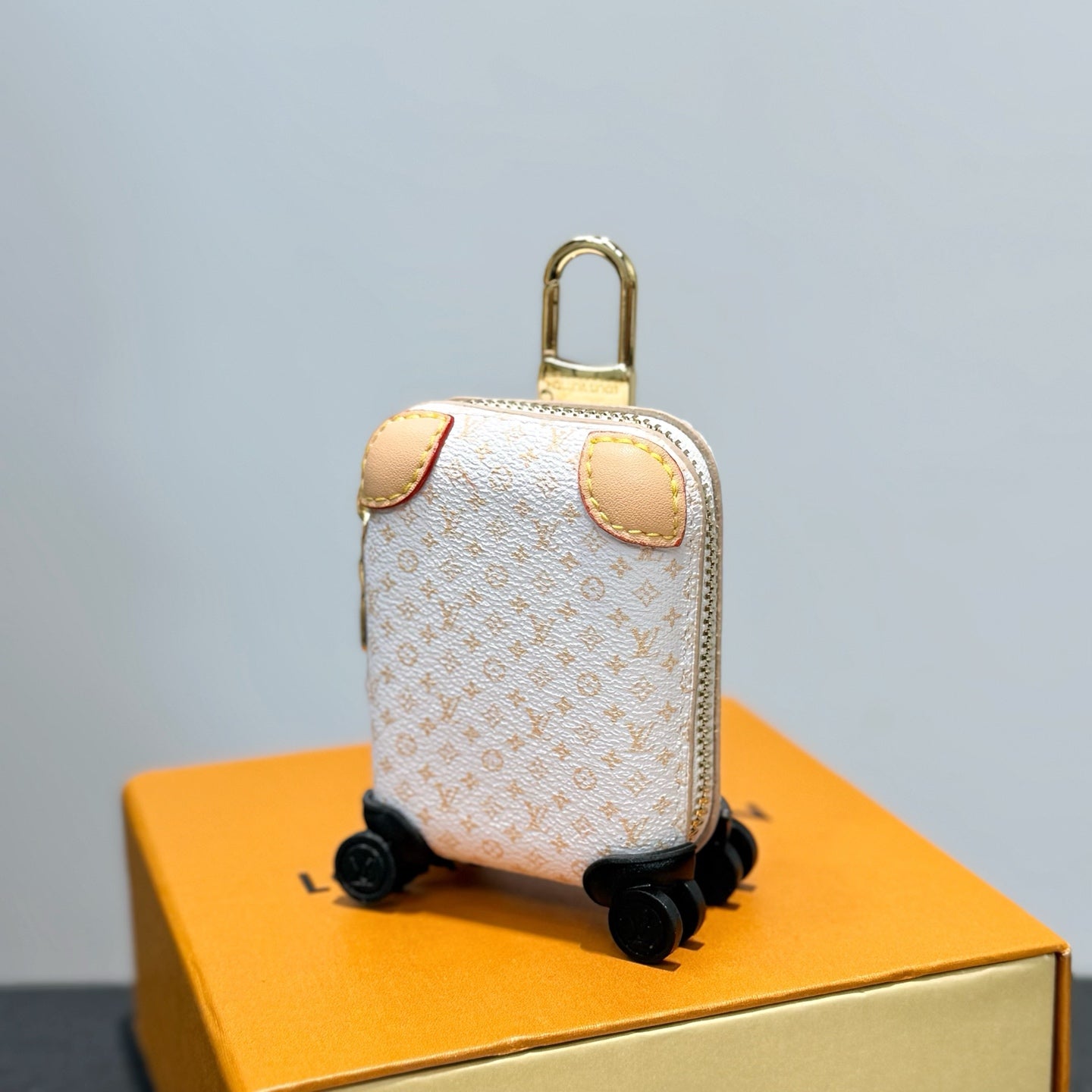 Luggage Carrier Bag Charm