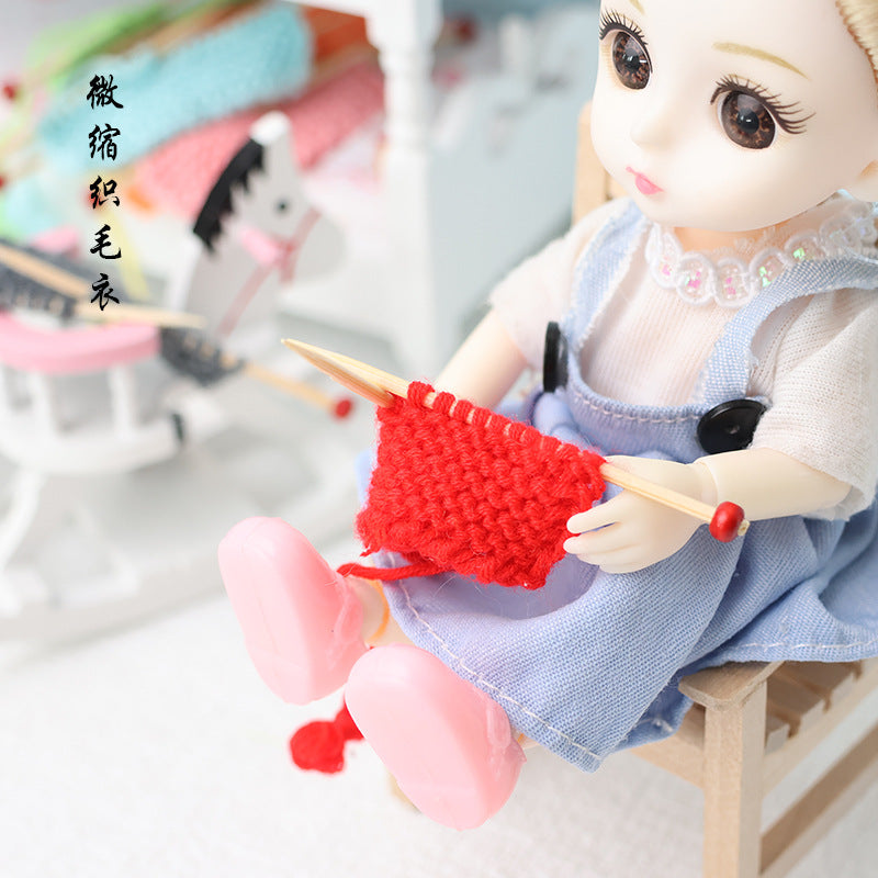 Mini knitting needles and thread Mini Yarn