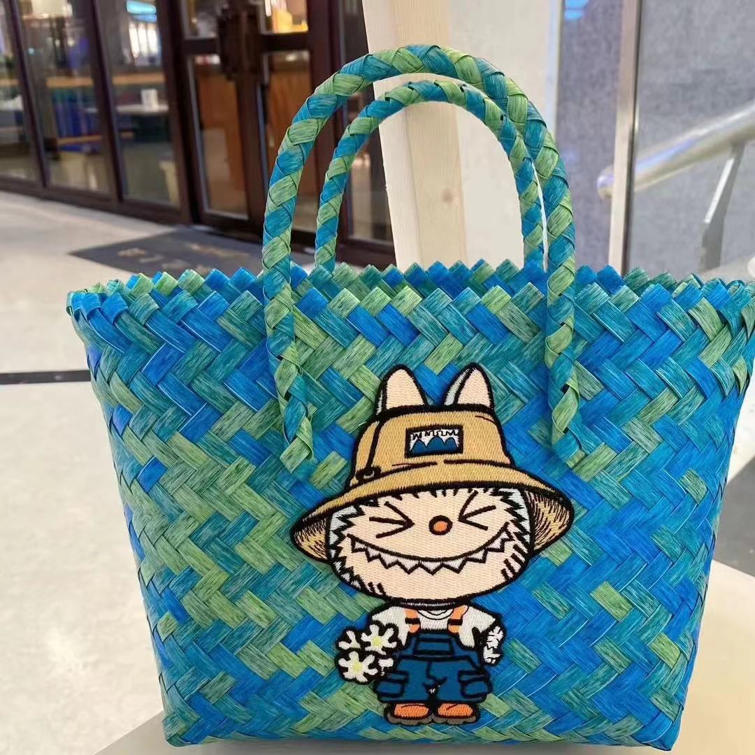 Labubu Imitation bamboo basket