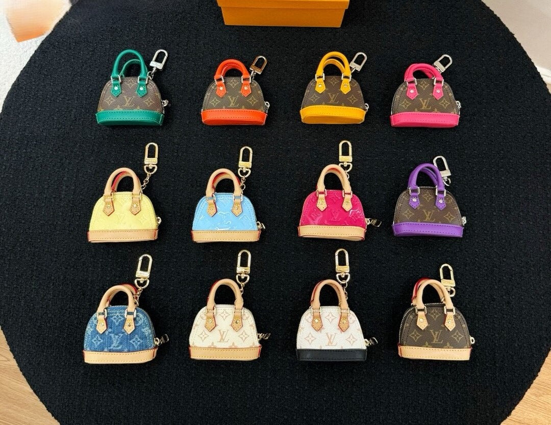 Mini shell bag charm