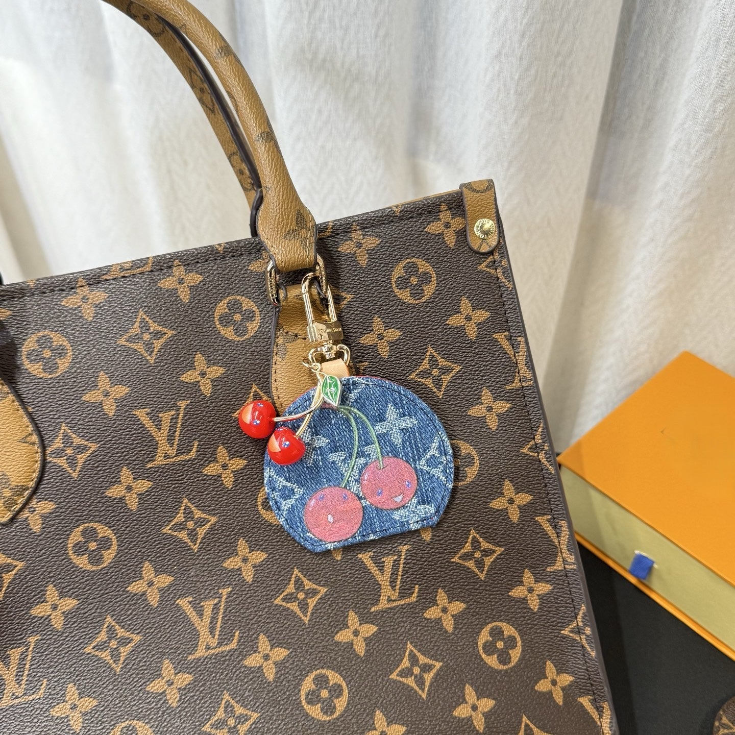 Mini cherry makeup mirror bag charm