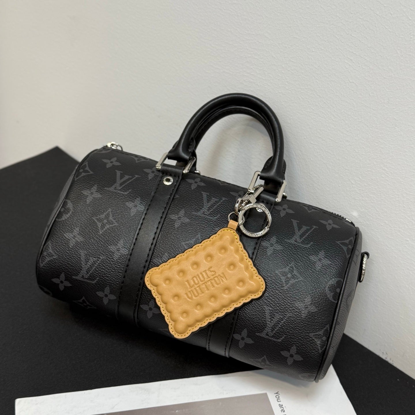 Mini cookie bagcharm