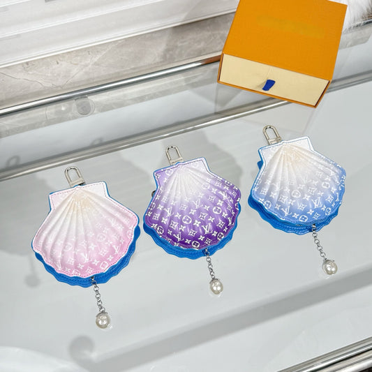 Mini shell bag charm