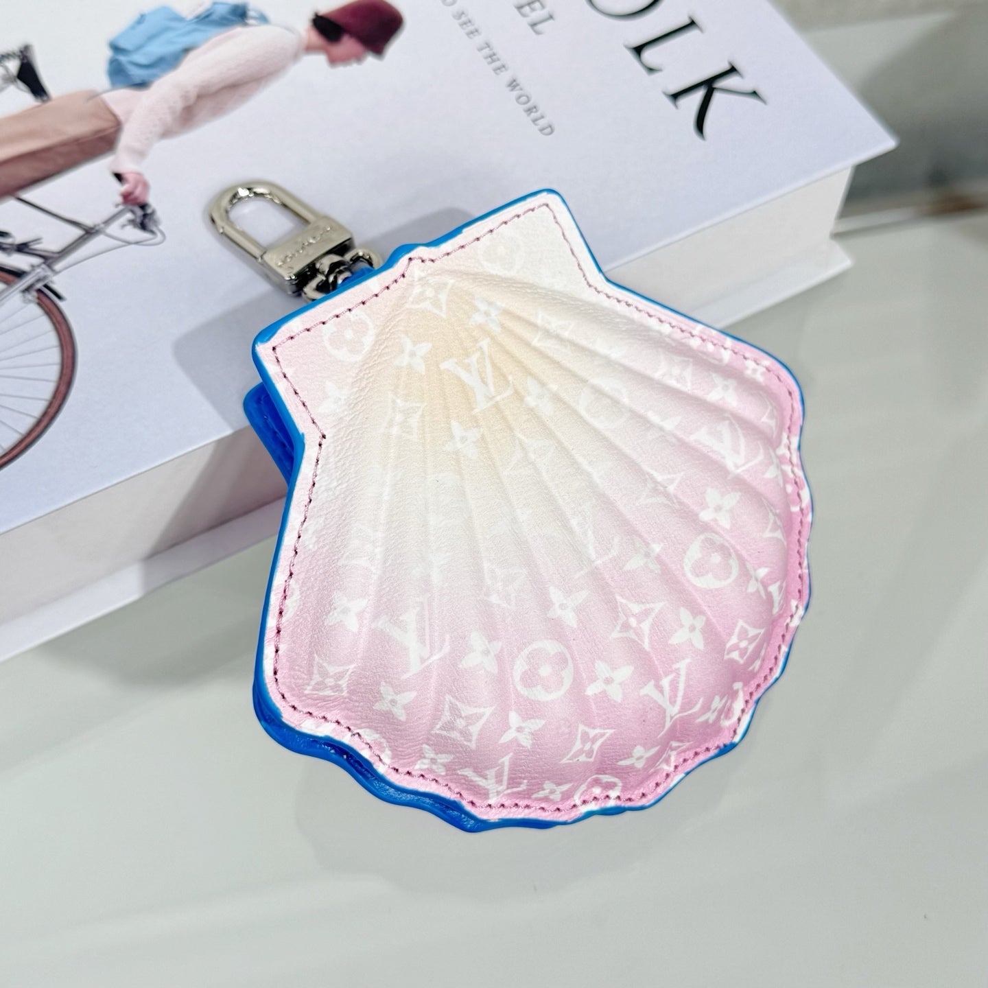 Mini shell bag charm