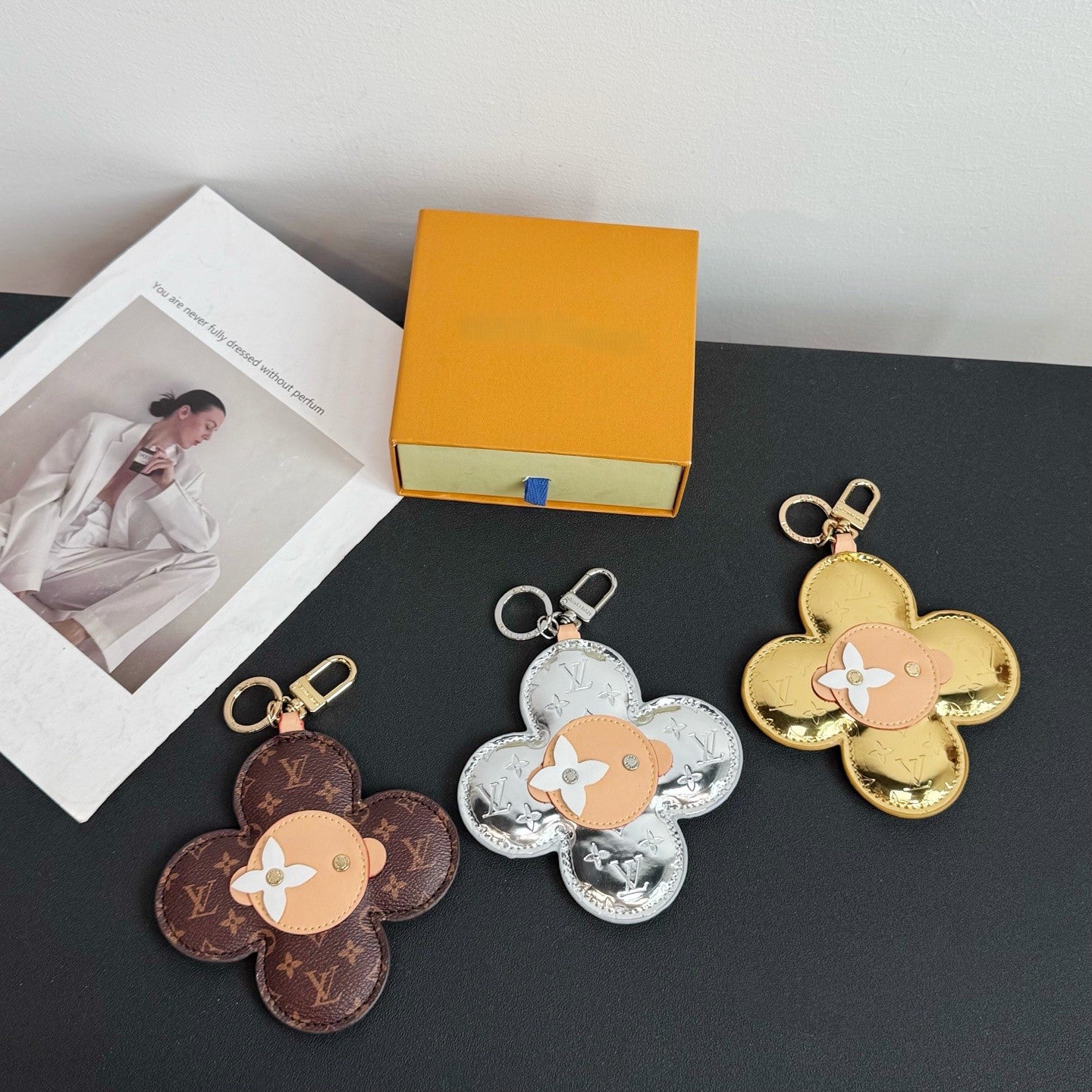 Mini sunflower bagcharm