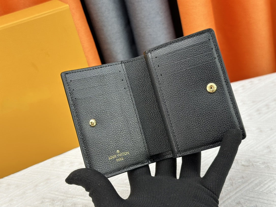 Cleaa Short Wallet