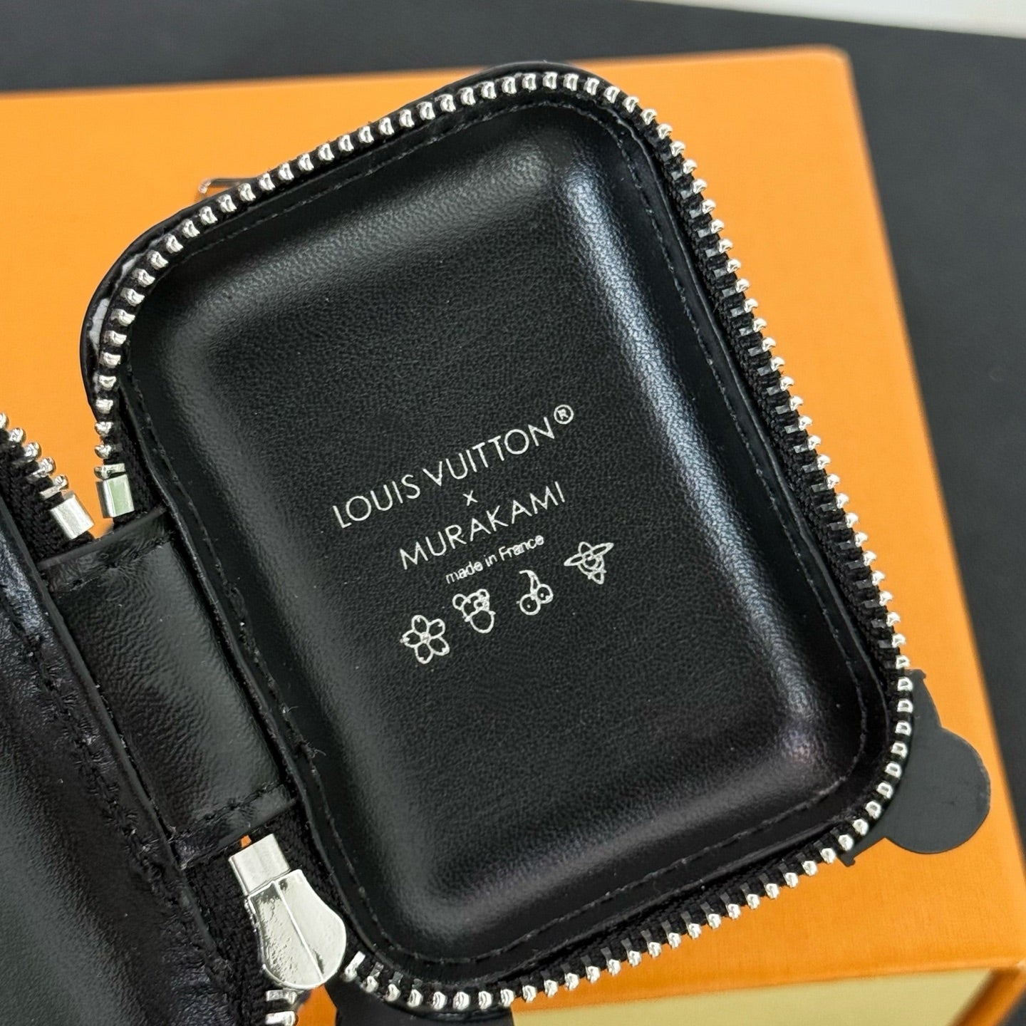 Luggage Carrier Bag Charm