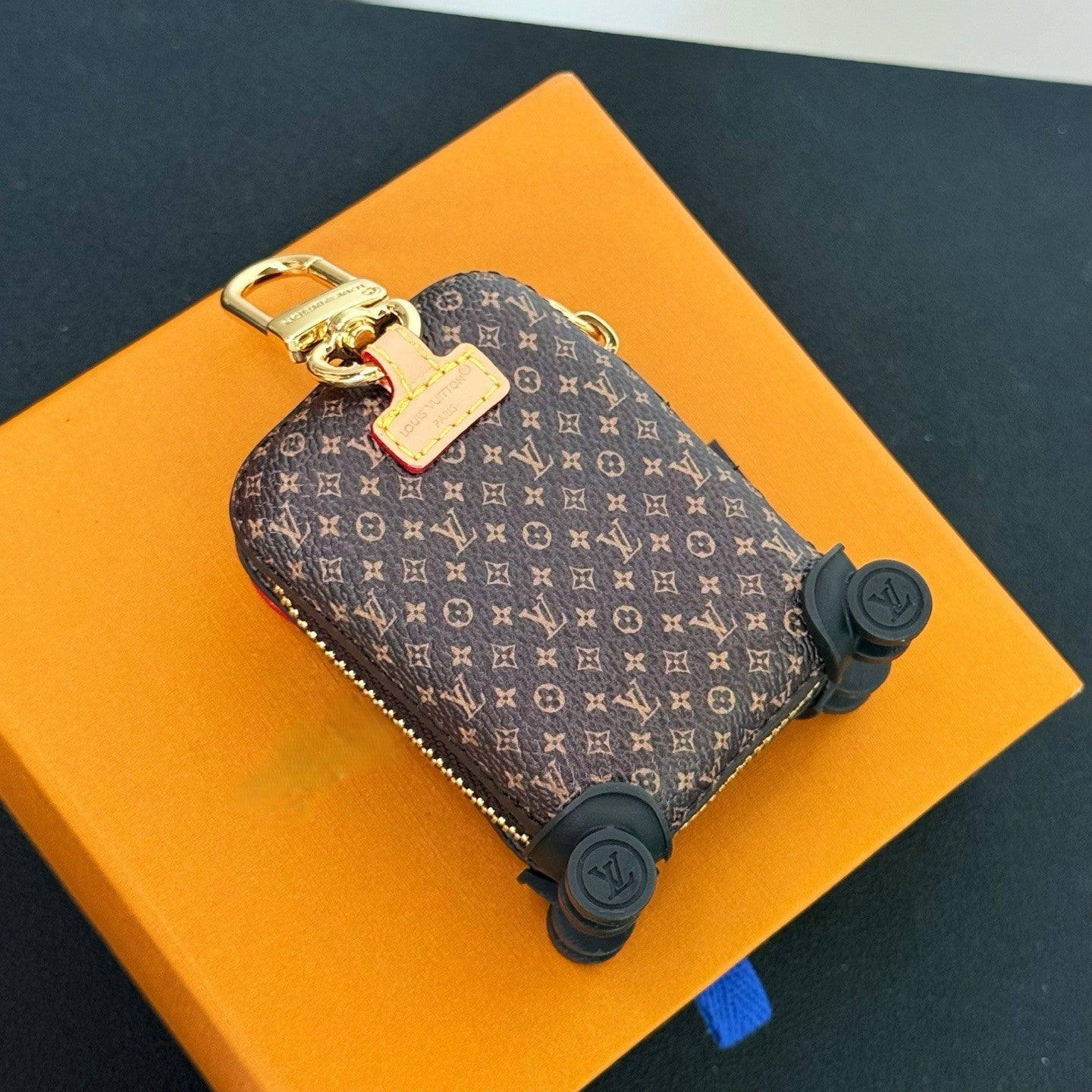 Luggage Carrier Bag Charm