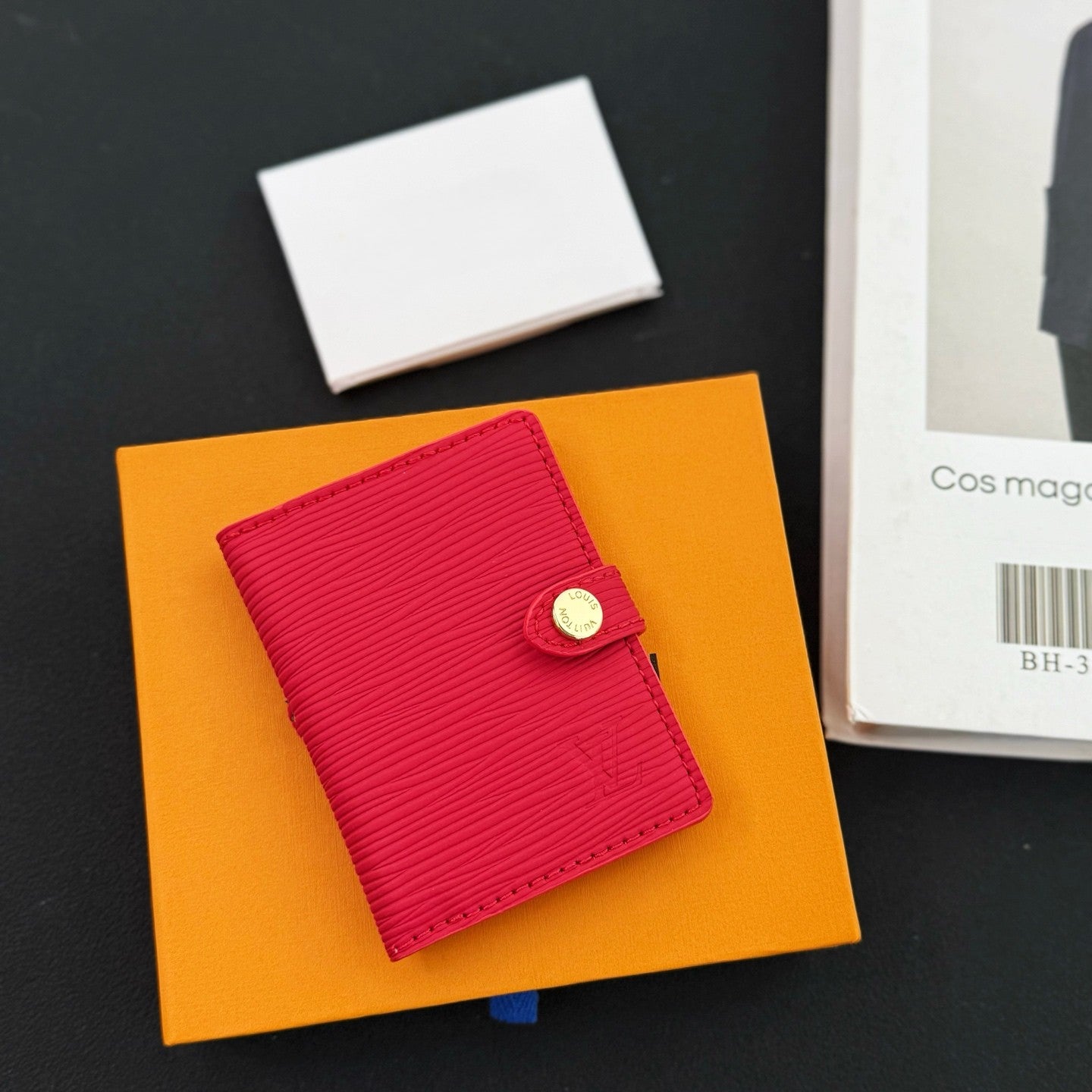 Oil-absorbing sheets make up(can be cards holder)