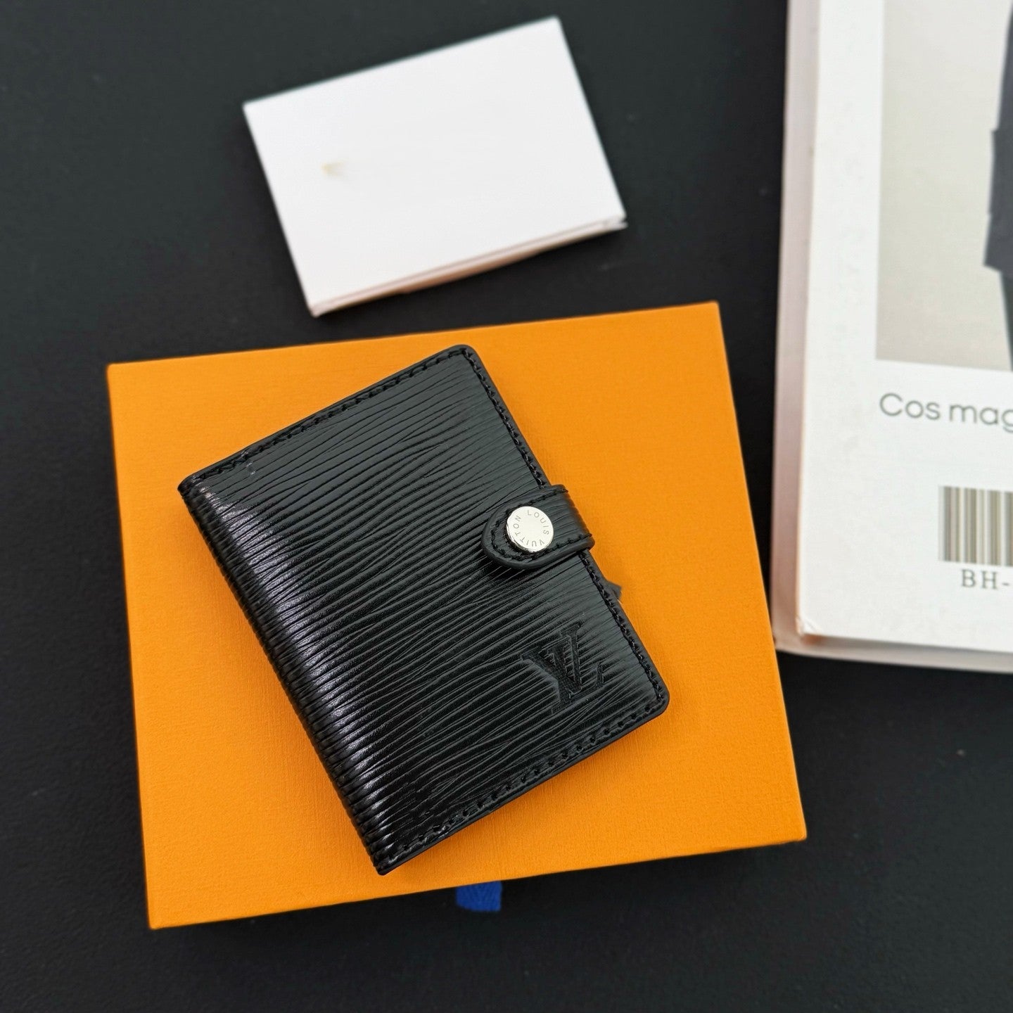 Oil-absorbing sheets make up(can be cards holder)