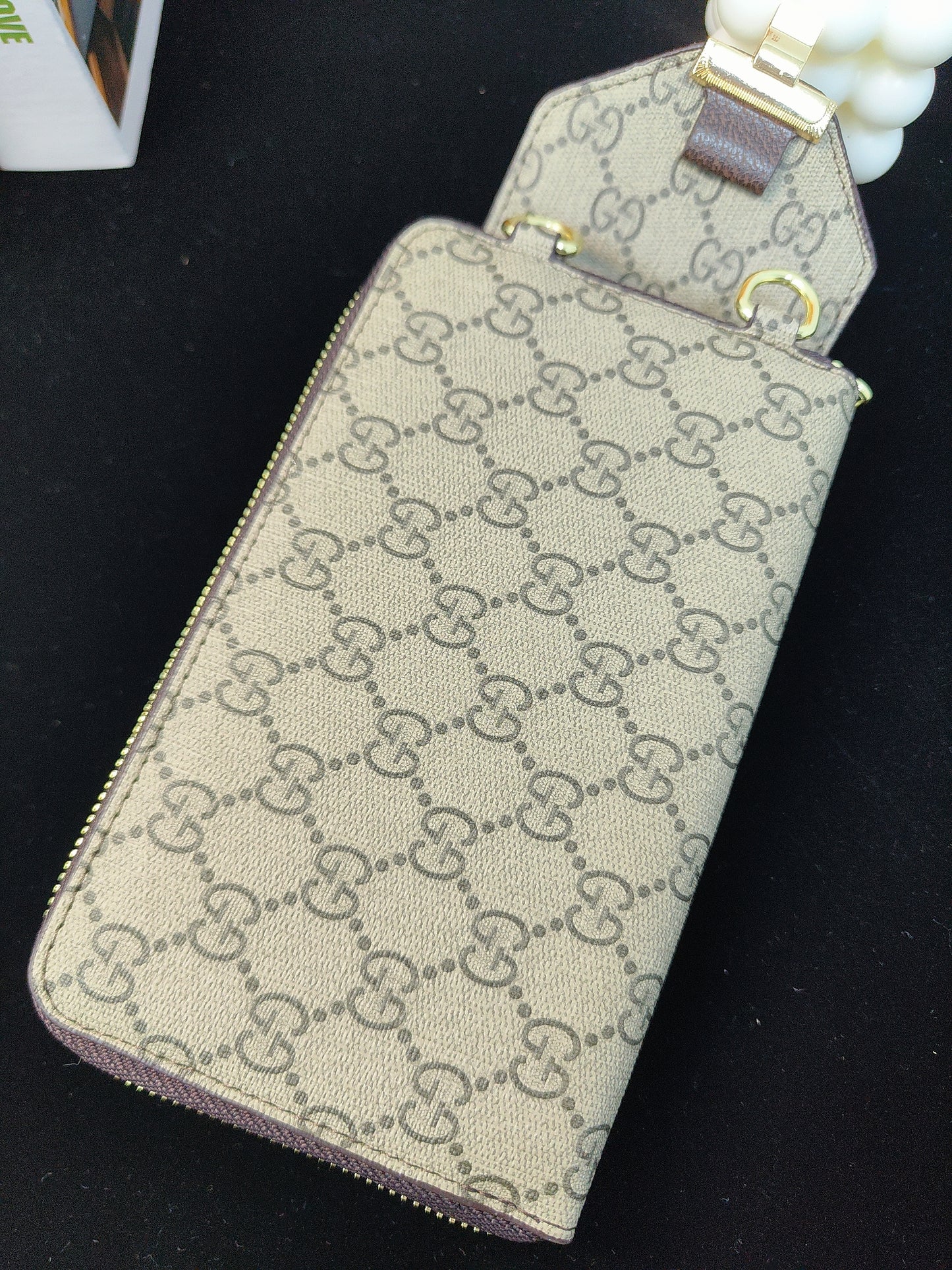Phone wallet