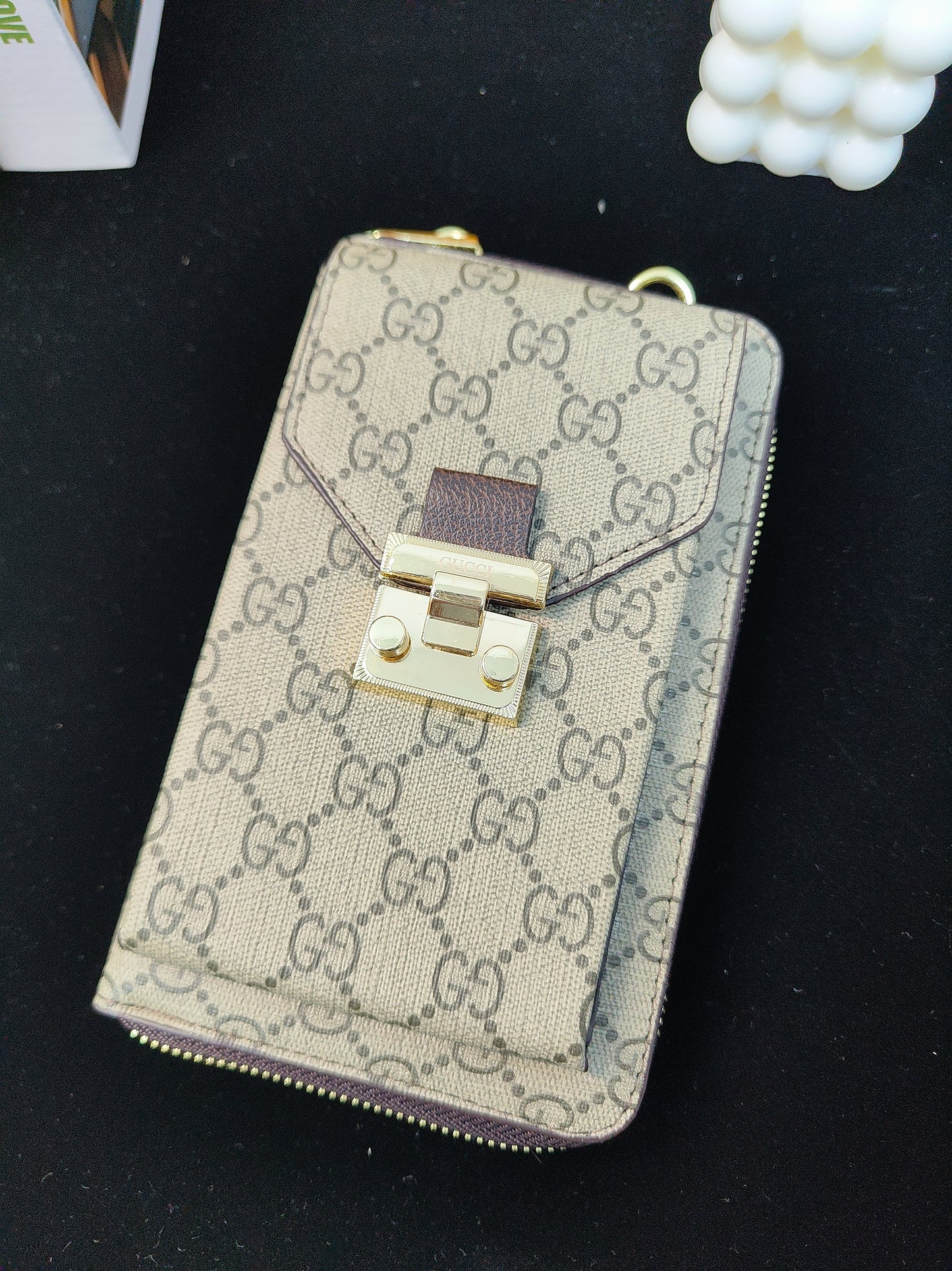 Phone wallet