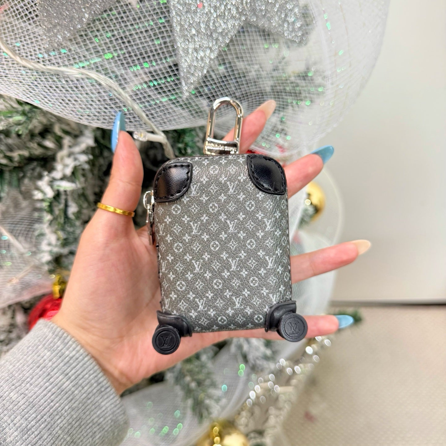 Luggage Carrier Bag Charm