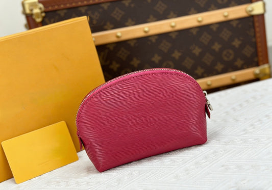 Water ripples makeup bag