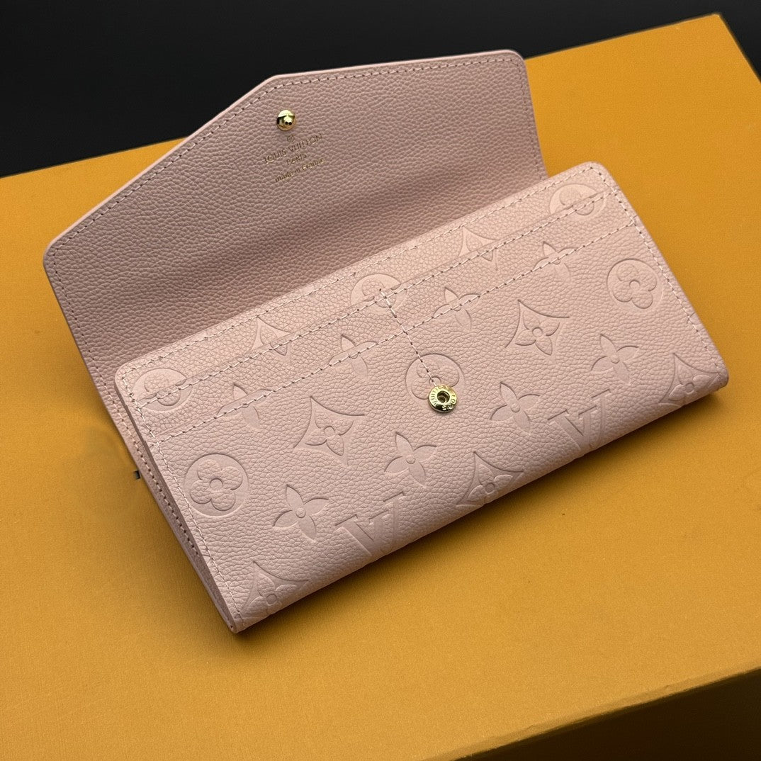 long wallet