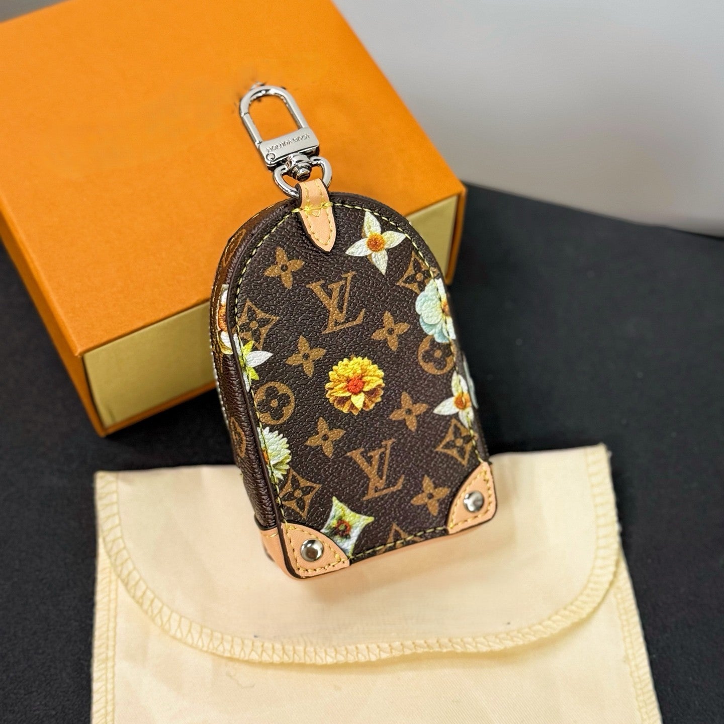 Handpurse bag charm