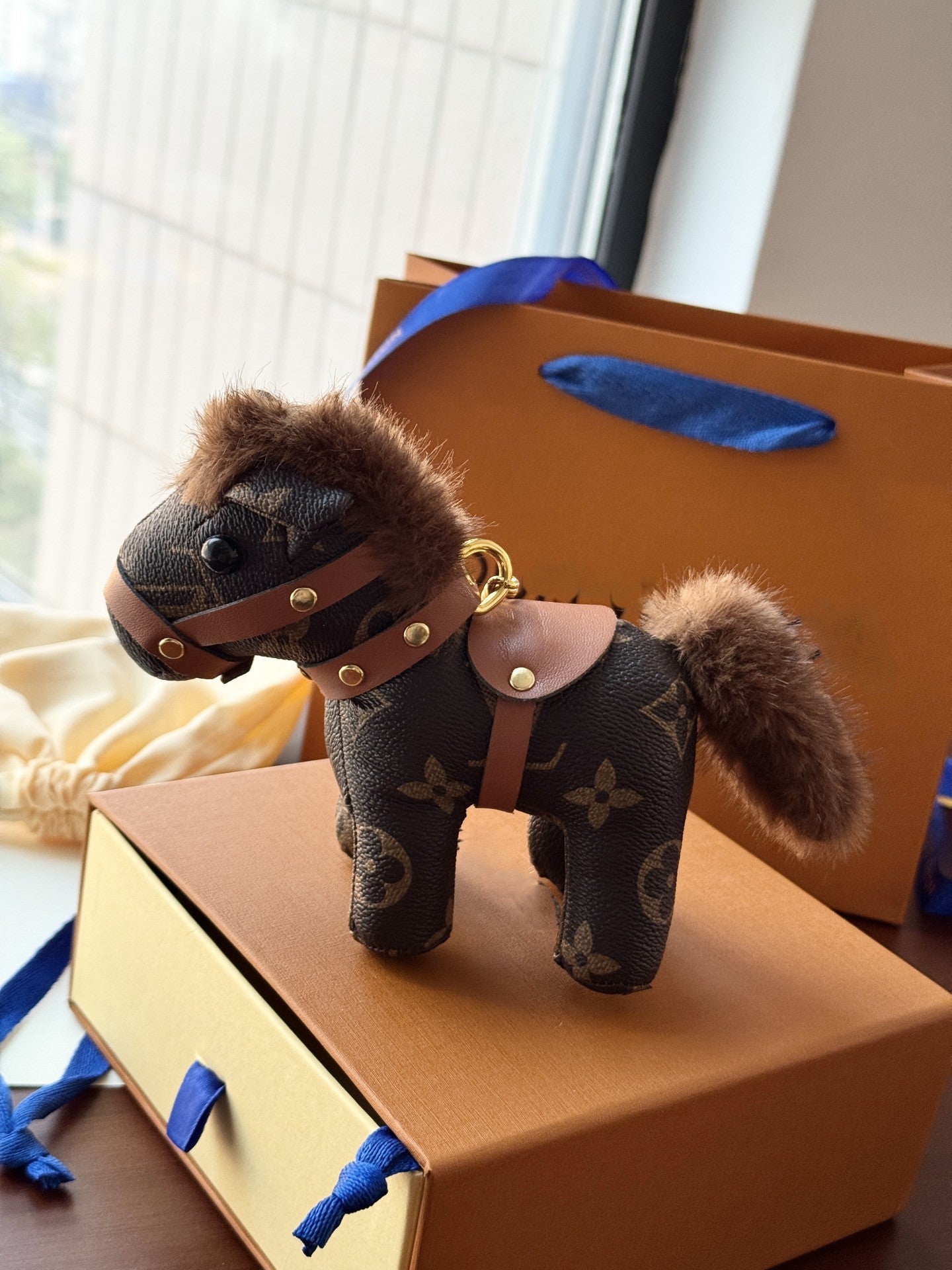 Pony bag charm