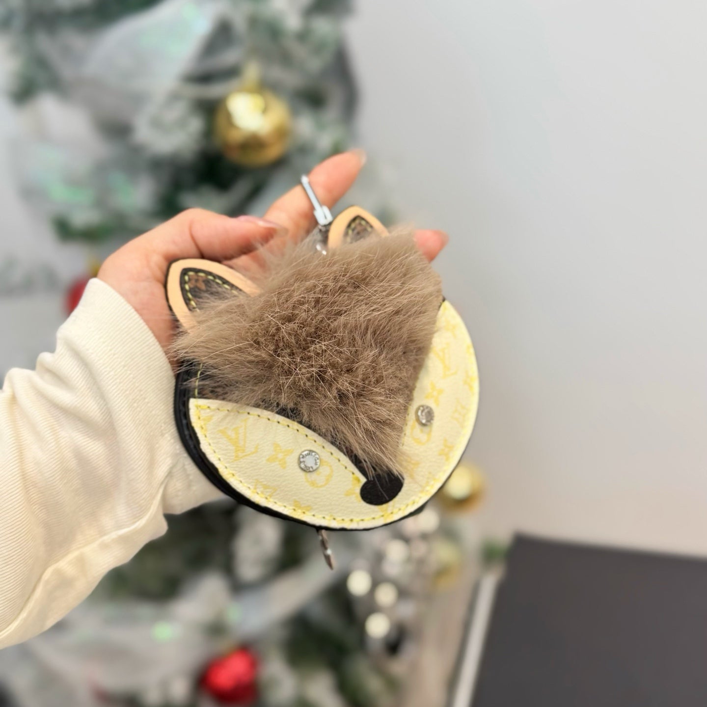 Fox head bag charm airpods case