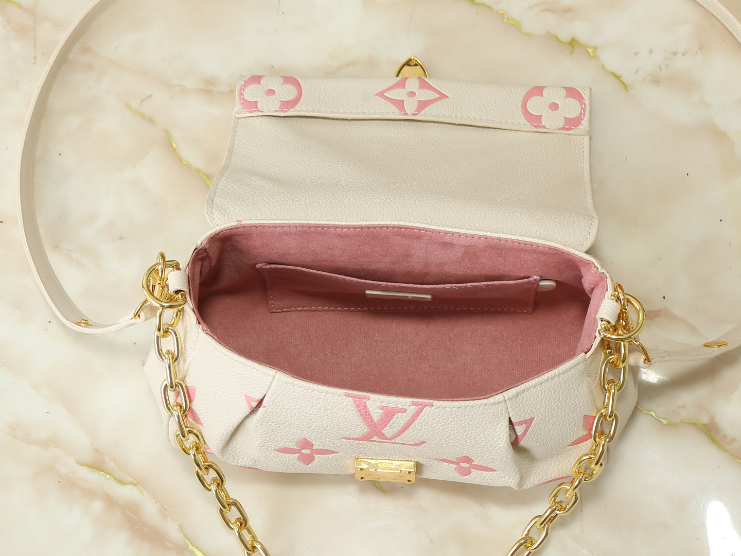 Pochette bag