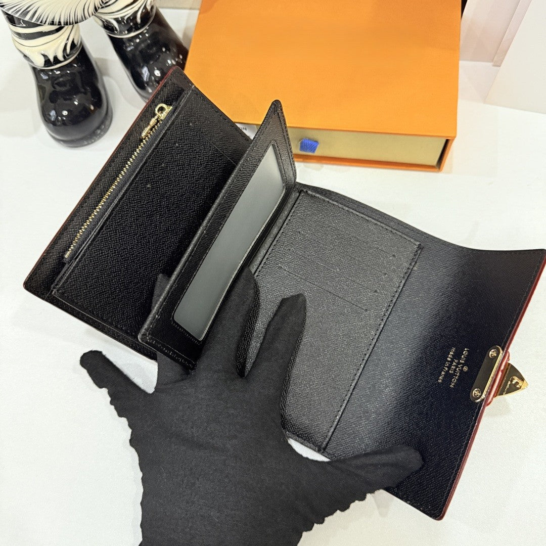 New wallet
