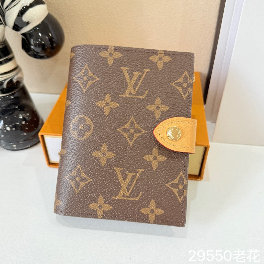 Clasp Passport Holder