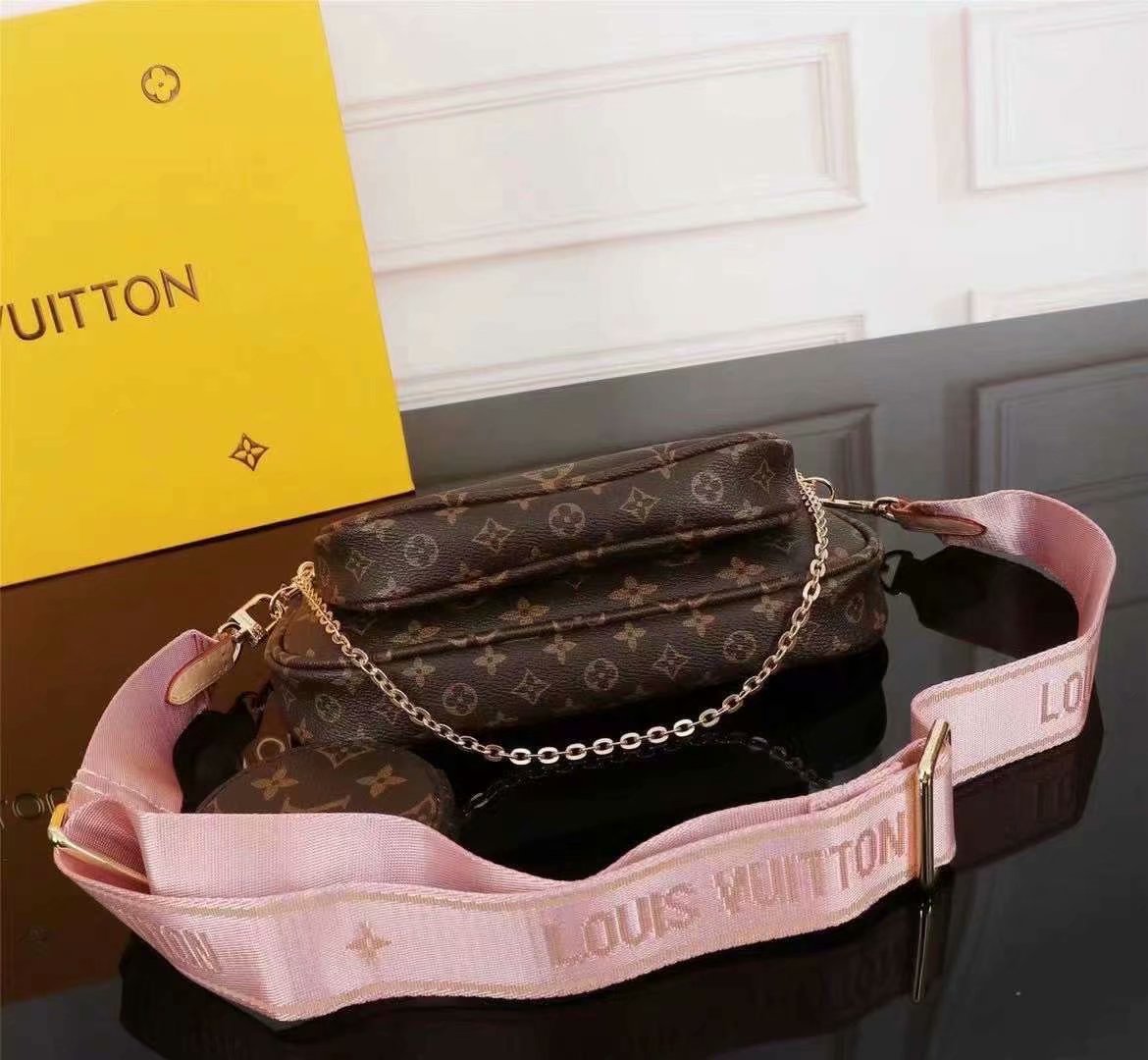 Multi pochette accessories(three pieces a set)