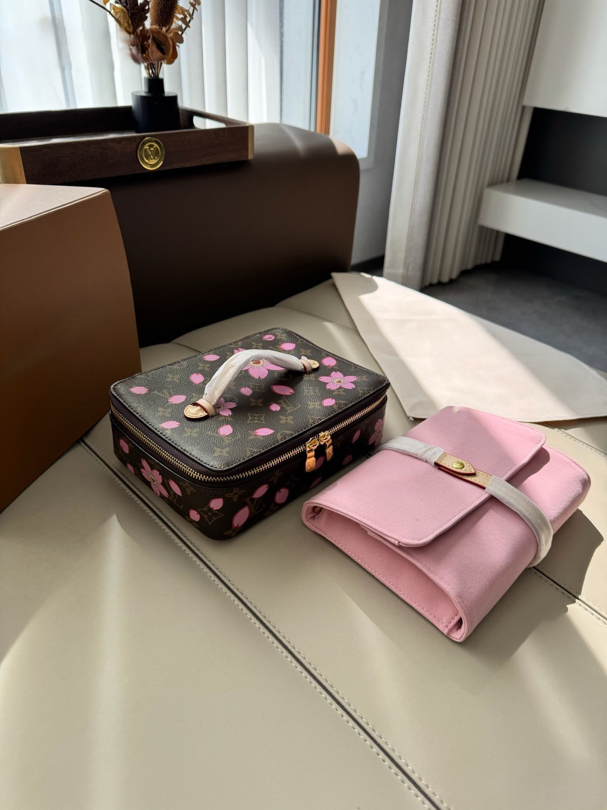 Portable Travel Organizer / Jewelry Organizer Bag
